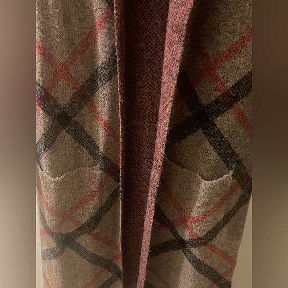 Joseph A Tan and Black Plaid Cardigan XS - Picture 4 of 5